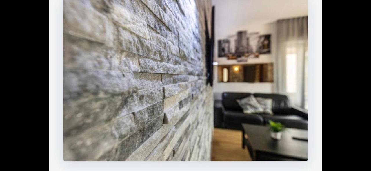 Queen East Verona Apartments Екстериор снимка