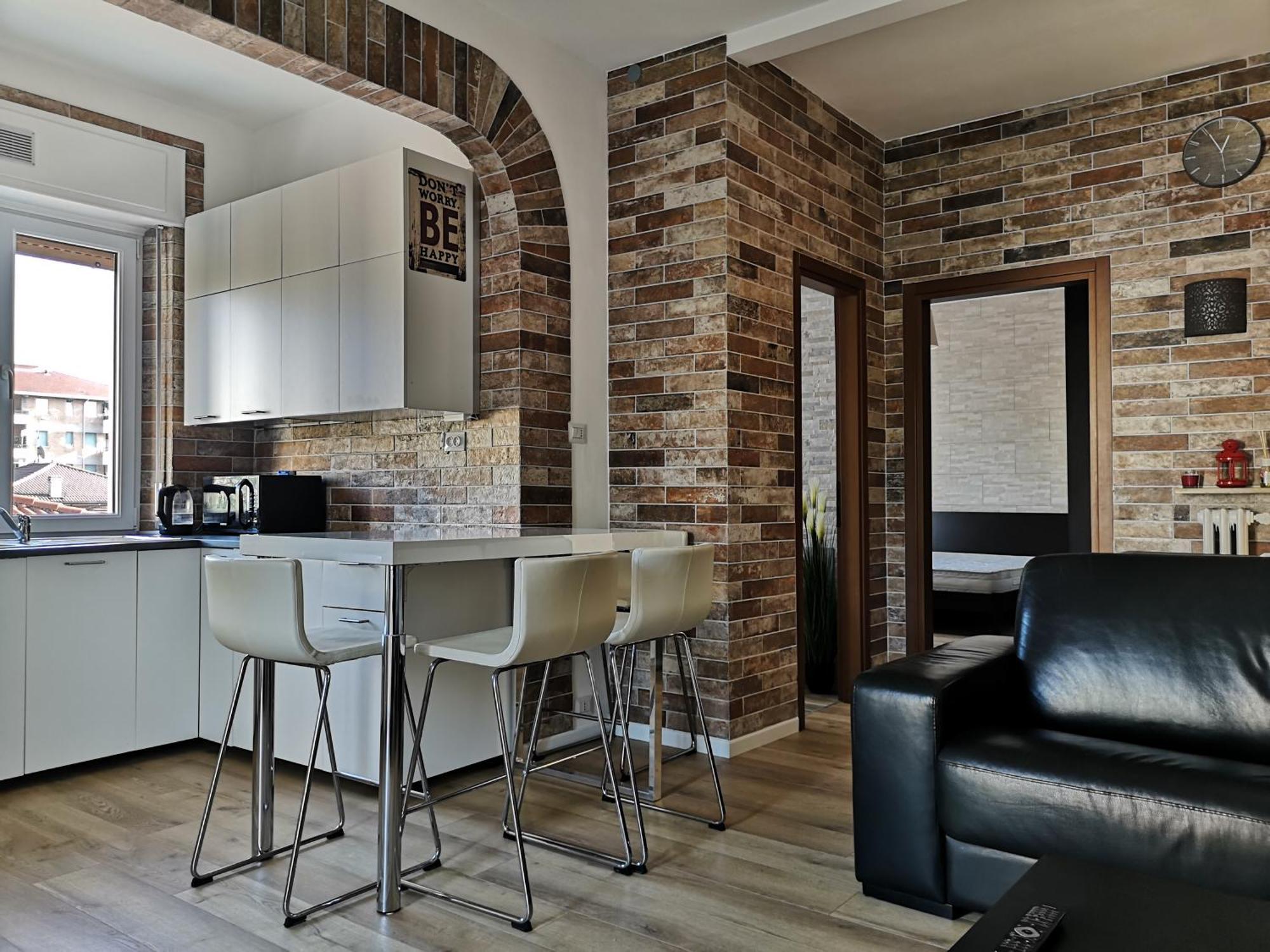 Queen East Verona Apartments Екстериор снимка