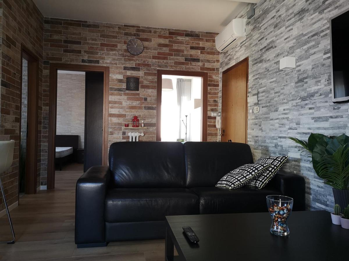 Queen East Verona Apartments Екстериор снимка